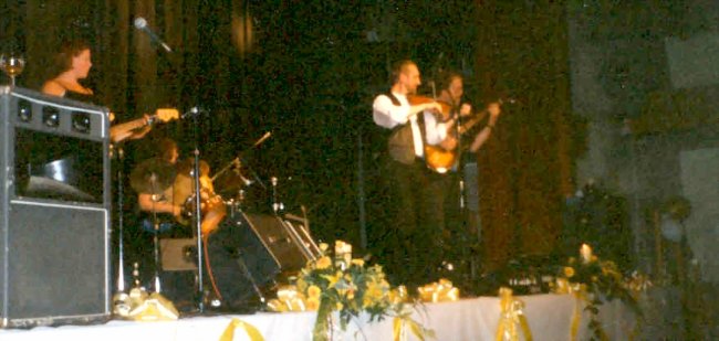 Old Parrot band with Miranda Sykes